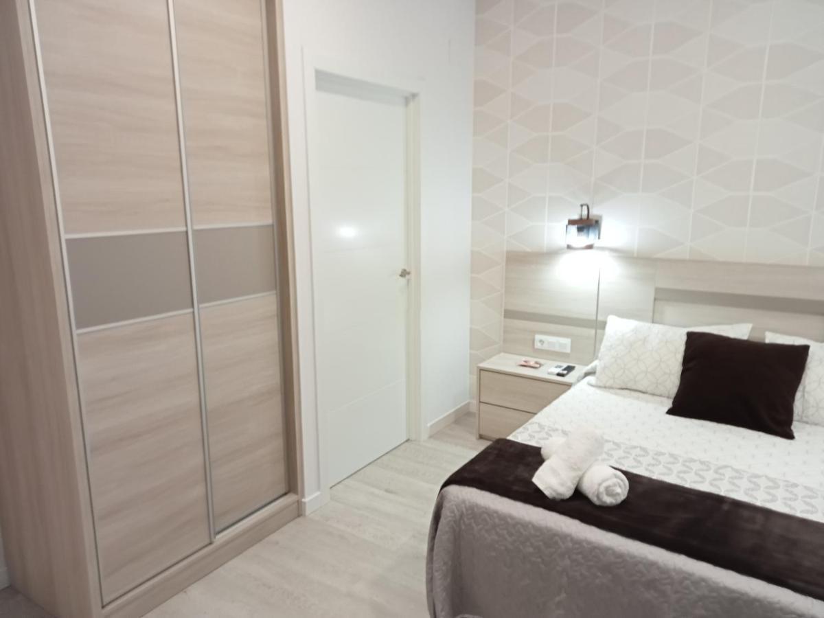 Baixo A Lua Rooming Sarria Ngoại thất bức ảnh